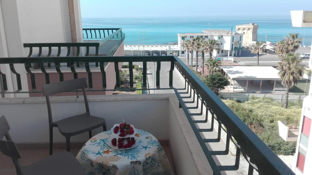 le terrazze sul mare gallipoli lido Esterno foto